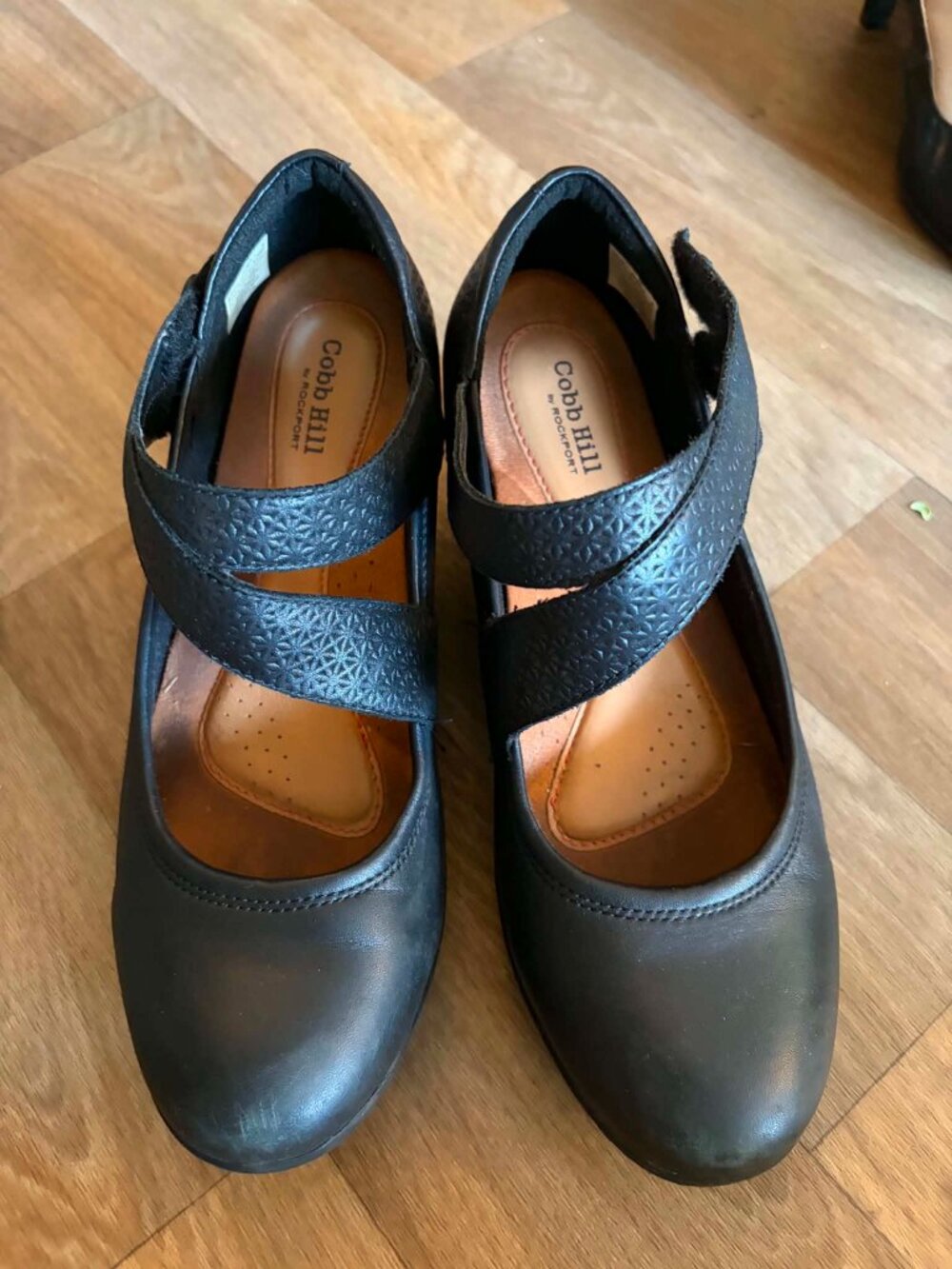 VGUC Rockport Cobb Hill Mary Janes Black Leather Upper Shoes Heels 8.5W